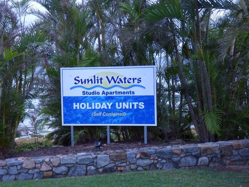 Sunlit Waters Studio Apartments Airlie Beach Australia